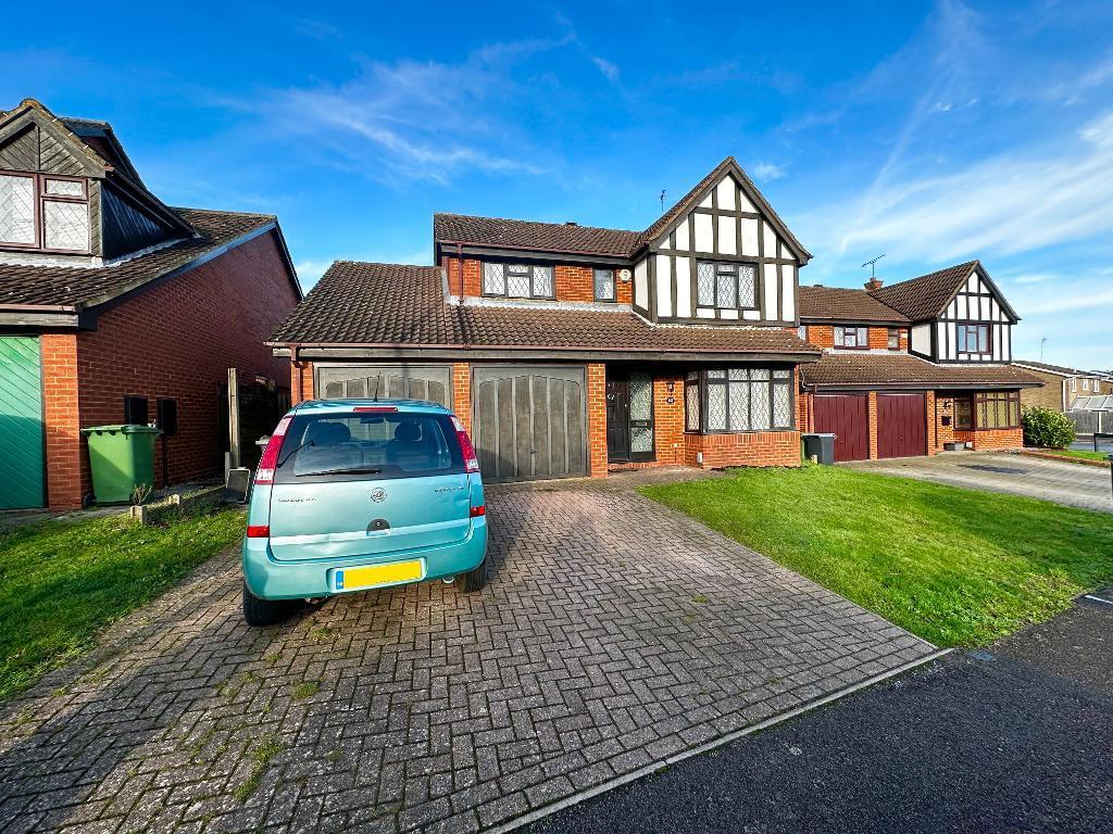 Colwell Rise, Wigmore, Luton, LU2 8UD 4 bed detached house to rent £