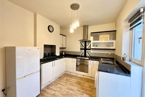 13 Handsworth Crescent, Sheffield, S9 4BN