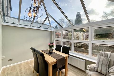 13 Handsworth Crescent, Sheffield, S9 4BN