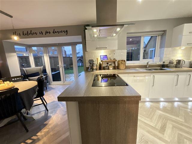 Kitchen/dining room