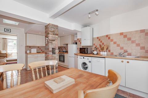 2 bedroom terraced house to rent, William Street, Oxford, OX3 0ES