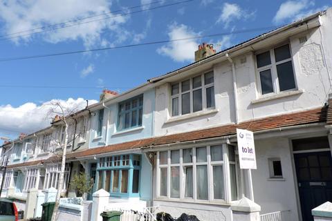 4 bedroom maisonette to rent, Princes Terrace, Upper Maisonette, Brighton, BN2