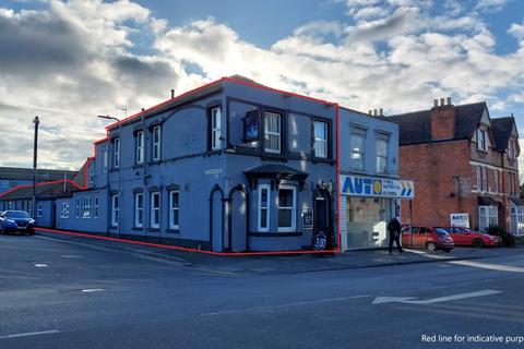 Pub for sale, West Midlands Tavern, Lowesmoor Place, Worcester, Worcestershire, WR1 2PB