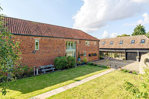 5 bedroom barn conversion for sale, High Street, Abbotsley, St Neots, PE19