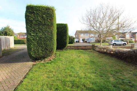 56 Fullwell Road, Bozeat, Wellingborough, NN29 7LY