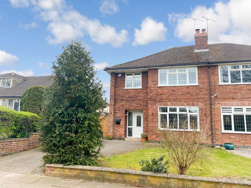 Tutbury Avenue, Cannon Hill... 3 bed semidetached house £1,500 pcm