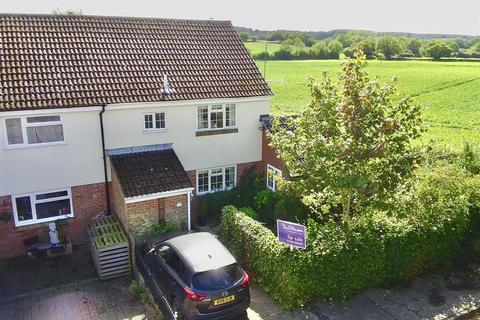 3 bedroom end of terrace house for sale, Beadle Way, Great Leighs, Chelmsford