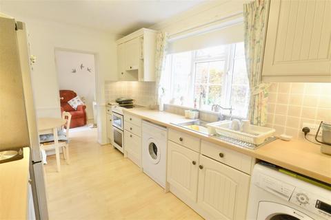 3 bedroom end of terrace house for sale, Beadle Way, Great Leighs, Chelmsford