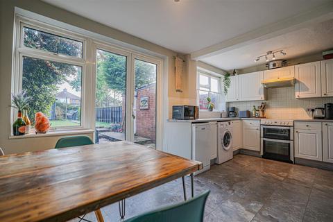 165 Leys Road, Hemel Hempstead, HP3 9JU