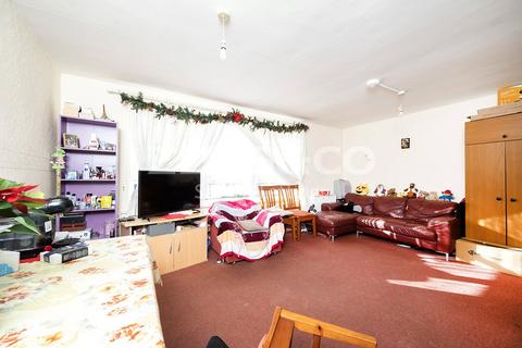 2 bedroom apartment for sale, Stanmore, Middlesex HA7