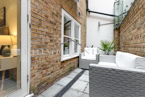 2 bedroom apartment for sale, 16 Warwick Row, St James's Park SW1E
