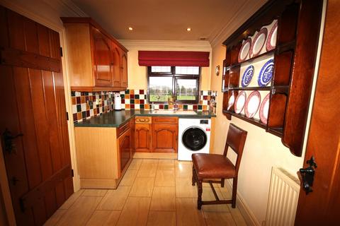 The Lodge, 63 Glebe Road, Cheadle, Stoke-on-trent, ST10 1FN