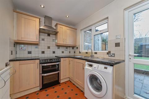 2 bedroom terraced house for sale, The Leys, St. Albans