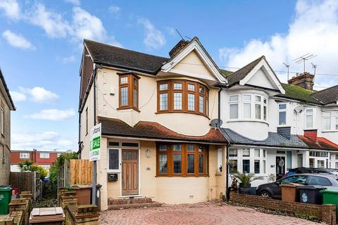 58 Waverley Avenue, London, E4 8HT