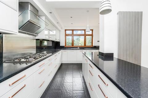 58 Waverley Avenue, London, E4 8HT