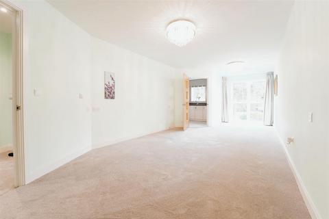 1 bedroom apartment for sale, Thorneycroft, Wood Road, Tettenhall, WV6 8PR