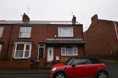 2 bedroom end of terrace house for sale, Church Lane, Ferryhill