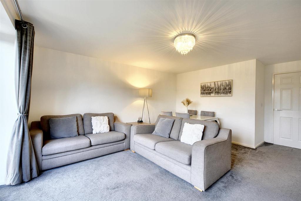 Field Road, Ilkeston 3 bed semidetached house for sale £230,000