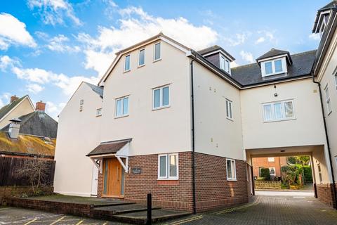 2 bedroom apartment for sale, Twyford Court, High Street, Dunmow, Essex