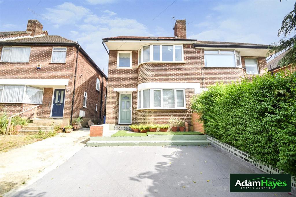 Engel Park, London NW7 5 bed semidetached house for sale £850,000
