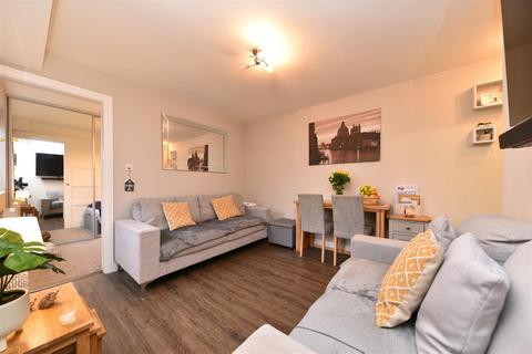 1 bedroom flat for sale - Prestatyn Close, Stevenage