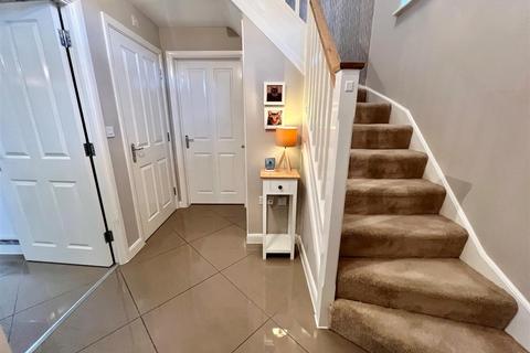 18 Oak Drive, Southminster, CM0 7FH