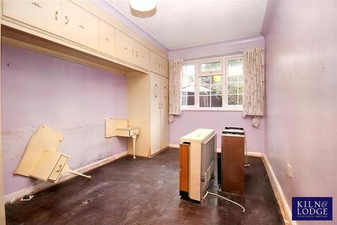178 Cranham Gardens, Upminster, RM14 1JT