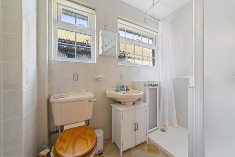 178 Cranham Gardens, Upminster, RM14 1JT