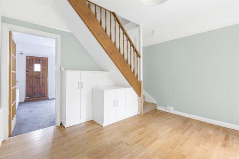 2 bedroom terraced house for sale, West Street, Hertford