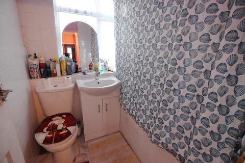 72 Overton Road, London, SE2 9SE