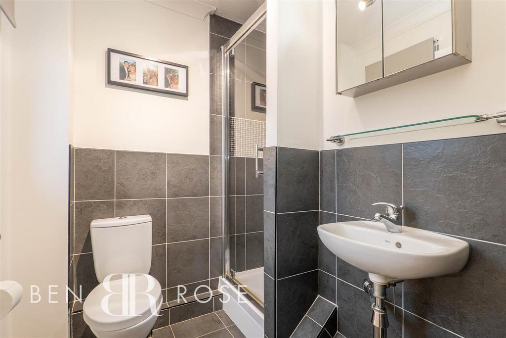 Master Ensuite