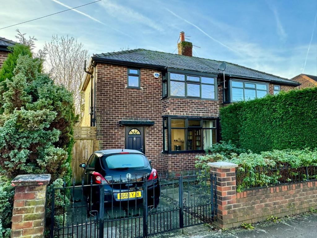 Barlow Moor Road, Chorlton 3 bed semidetached house for sale £360,000