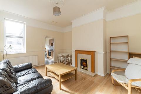 3 bedroom flat for sale, Stratford Grove West, Heaton, Newcastle Upon Tyne