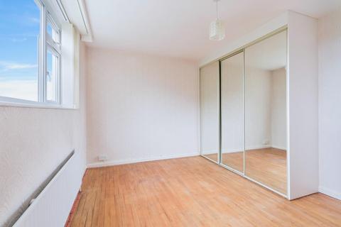78, Sandown Lodge Avenue Road, Epsom, KT18 7QU