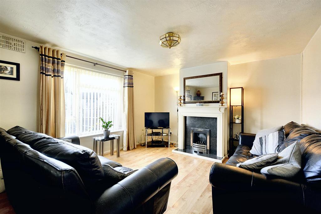 Broadwood Road, Nottingham 4 bed semidetached house for sale £210,000