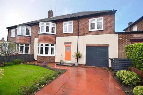 4 bedroom semi-detached house for sale, The Broadway, North Shields