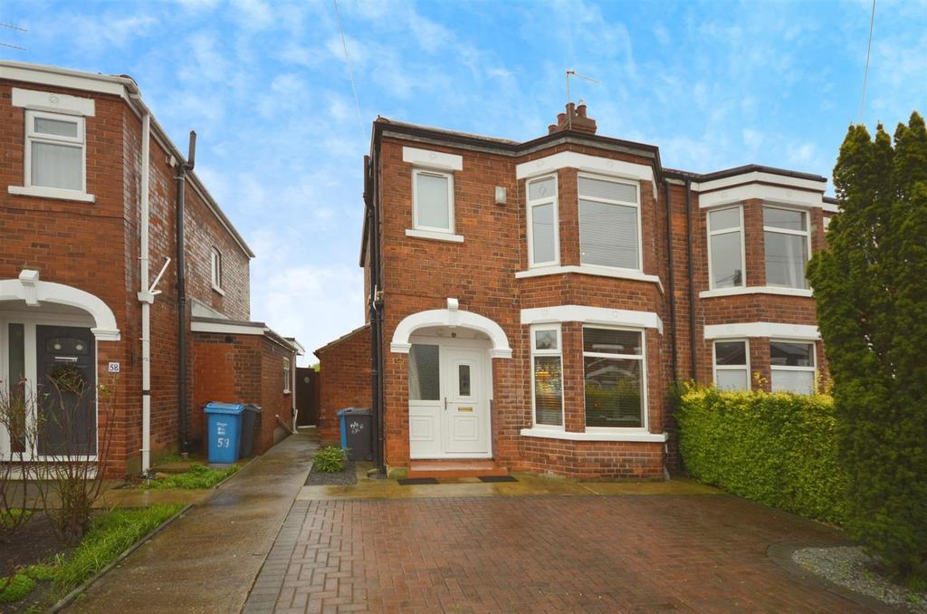 Woldcarr Road, Hull 3 bed semidetached house for sale £155,000