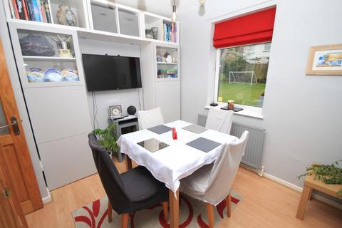 16 Boyd Avenue, Bradford, BD3 7DU