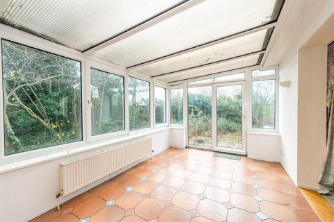 13 Heath Close, Polstead Heath, Colchester, CO6 5BE