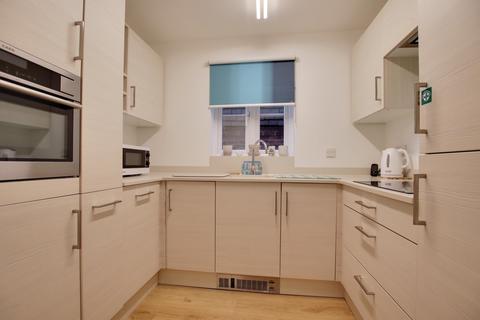 1 bedroom ground floor flat for sale, Brookley Road, Brockenhurst, SO42