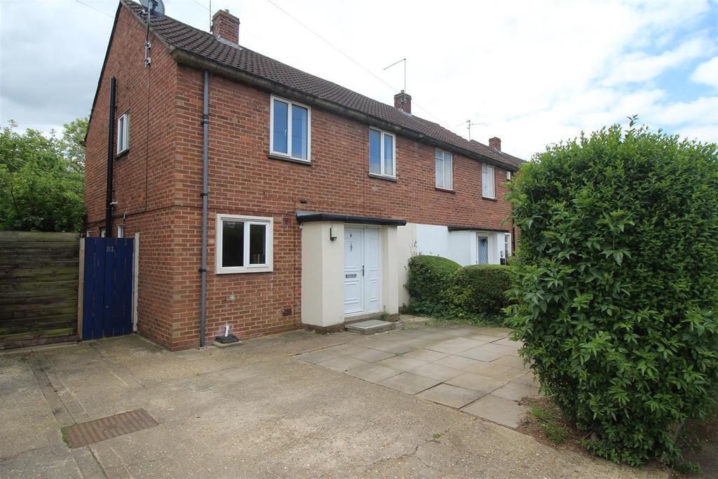 Bluebell Avenue, Dogsthorpe, Peterborough 3 bed semidetached house £