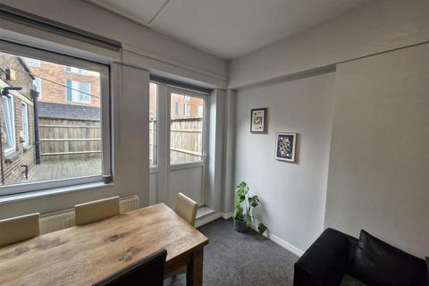 1 bedroom in a house share to rent, * £650 PCM ALL INCLUSIVE* Alfreton Rd, NOTTINGHAM