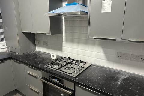 1 bedroom in a house share to rent, *£550PCM ALL INCLUSIVE* CROFT HOUSE NG7 3JE