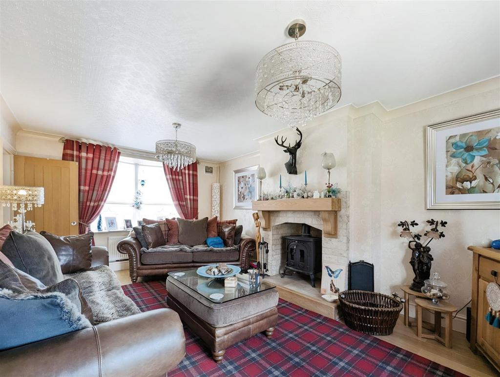 Hurst Street, Leigh 3 bed terraced house £167,950