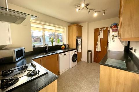 6 Bridgemere Close, Elworth, Sandbach, CW11 1XX