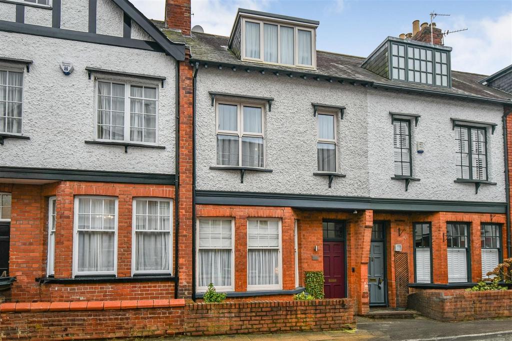 Queen Annes Road, Bootham 4 bed terraced house for sale £600,000