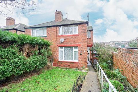 2 bedroom end of terrace house for sale, Oakfield Road, Hastings