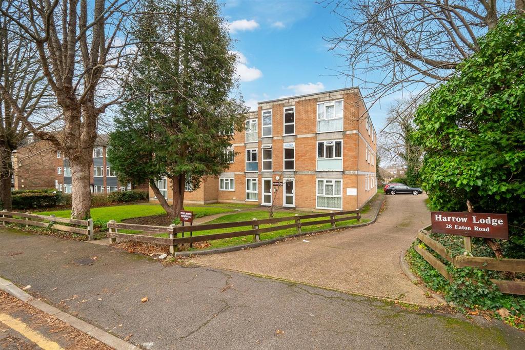 Eaton Road, Sutton 1 bed flat for sale £165,000