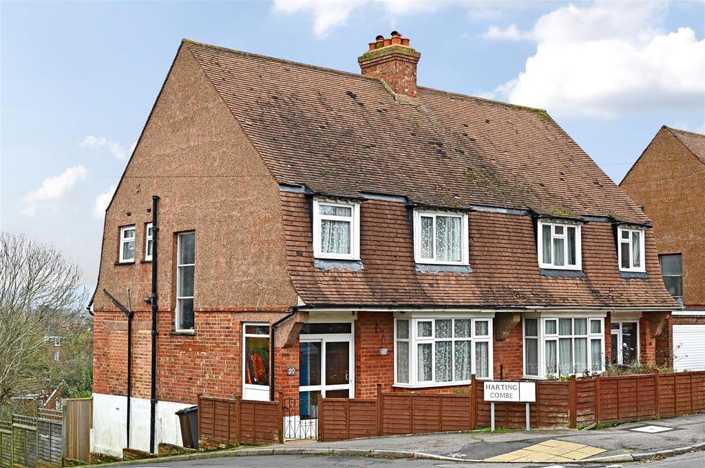 Charles Road West, St. Leonardsonsea 3 bed semidetached house for