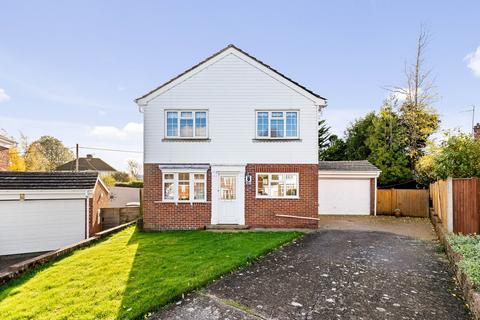 4 bedroom detached house for sale, Westcourt Lane, Shepherdswell, Dover, CT15